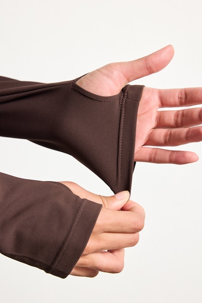 Standard Fit Long Sleeve T-Shirt