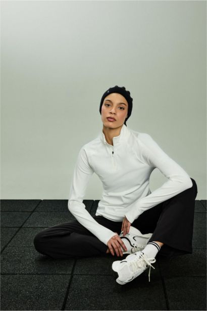 Standard Fit Stand Collar Sports T-Shirt