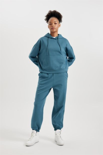 بنطلون بجامة رياضي اوفر سايز بجيب من DeFactoFit