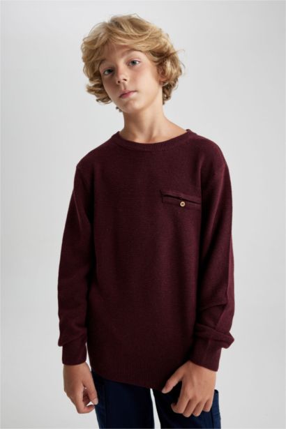 Свитер стандартного кроя с круглым вырезом для мальчиков
