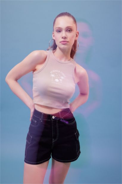 تيشيرت كت مضلع سليم فيت برقبة مستديرة