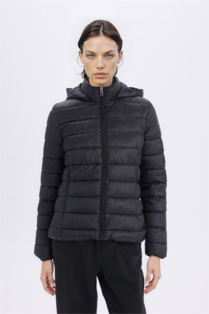 Su Geçirmez Hafif Şişme Mont Kapüşonlu Kapitoneli Fermuarlı Cepli Basıc Mevsimlik