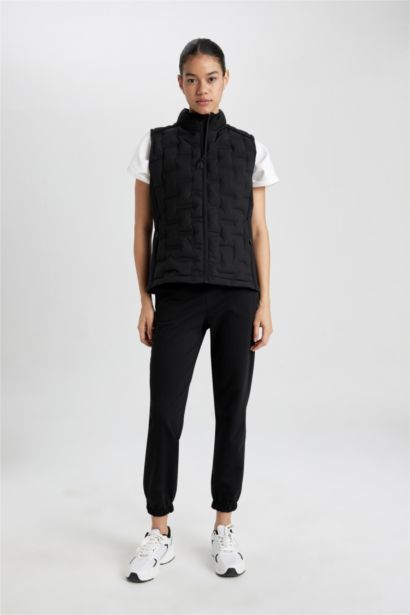 Water Repellent Zipper Vest