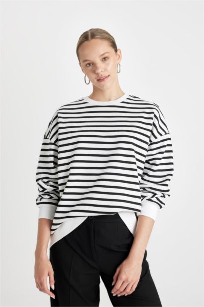 Oversize Wide Fit Crew Neck Striped Thick Sweatshirt