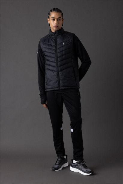 Slim Fit