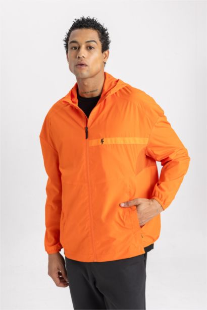 Su İtici Rüzgar Geçirmez Mont Slim Fit Dar Kesim Kapüşonlu File Astarlı Fermuarlı Cepli