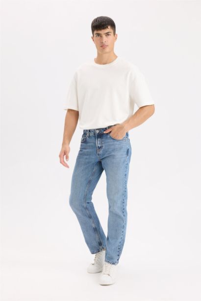 %100 Pamuk Straight Fit Normal Kalıp Normal Bel Düz Paça Jean Pantolon