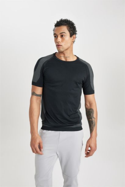 DeFactoFit Slim Fit Crew Neck T-Shirt