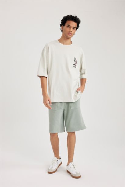 شورت قصة عادية