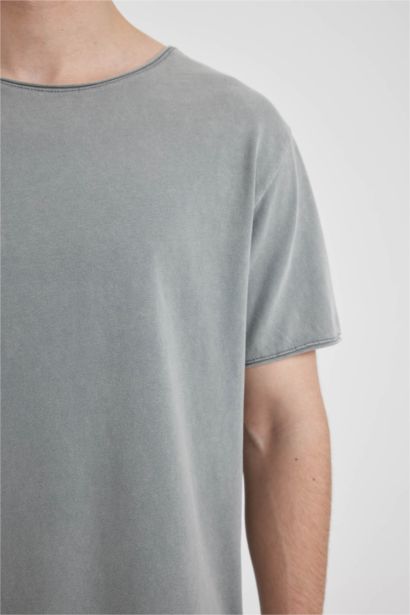 Regular Fit Crew Neck Short Sleeve Basic T-Shirt