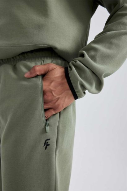 Slim Fit Rib Hem Jogger