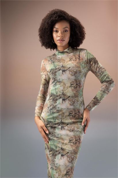 тығыз көйлек ұзартылған жаға ұзын жеңді Ұзын жеңді трикотаж көйлек