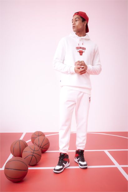 DeFactoFit NBA Chicago Bulls Standard Fit Thick Jogger