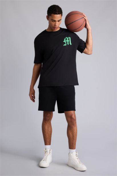 T-shirt NBA Milwaukee Bucks oversize à col rond et manches courtes