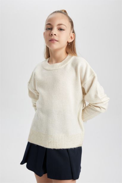 Girl Regular Fit Crew Neck Pullover