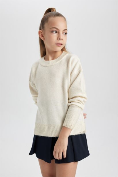Girl Regular Fit Crew Neck Pullover