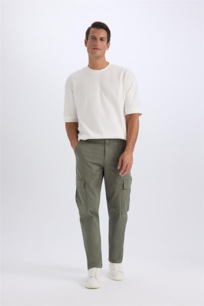 Yazlık Kargo Cepli Düz Paça Pantolon