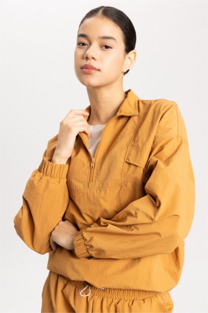 Oversize Geniş Kalıp Dik Yaka Dokuma Sporcu Hırka