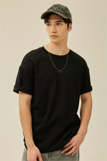 Comfort Fit Crew Neck Printed T-Shirt