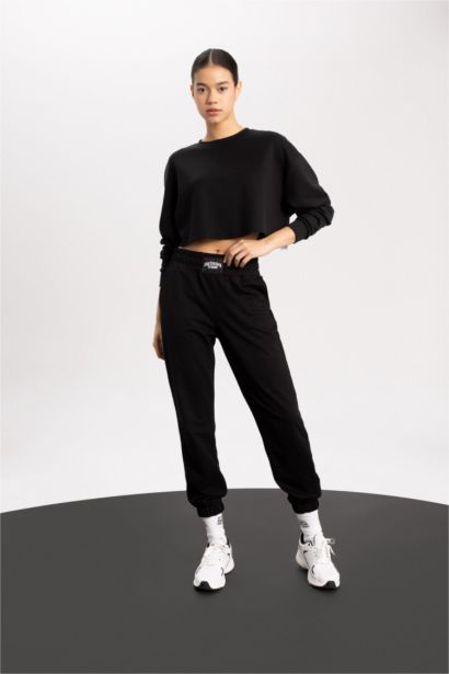 DeFactoFit Crew Neck Sports Crop Sweatshirt