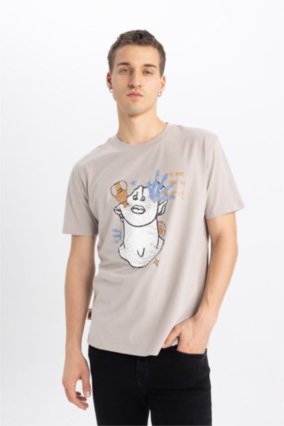 Regular Fit Crew Neck Printed T-Shirt