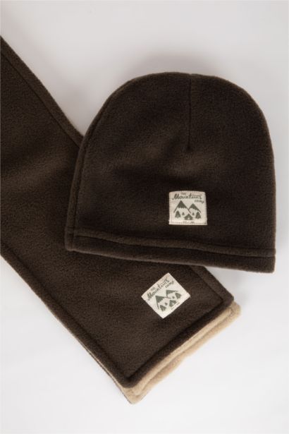 طقم بيبي اولادي سكارف و ايس كاب - قطعتين