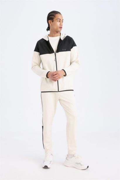 بنطلون جوجر قماش سكوبا قصة عادية من DeFactoFit