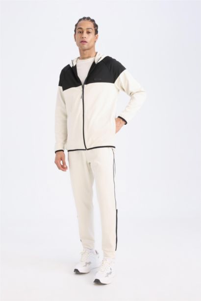 بنطلون جوجر قماش سكوبا قصة عادية من DeFactoFit