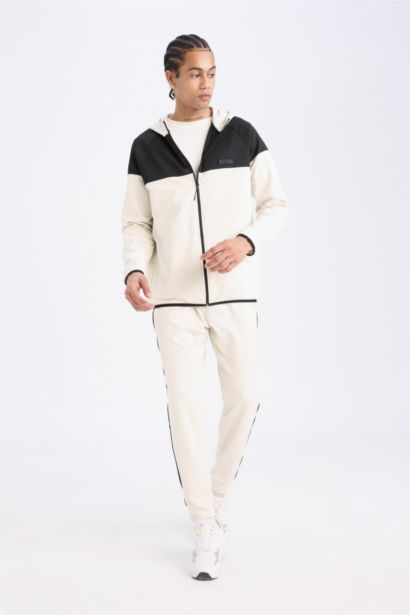 بنطلون جوجر قماش سكوبا قصة عادية من DeFactoFit