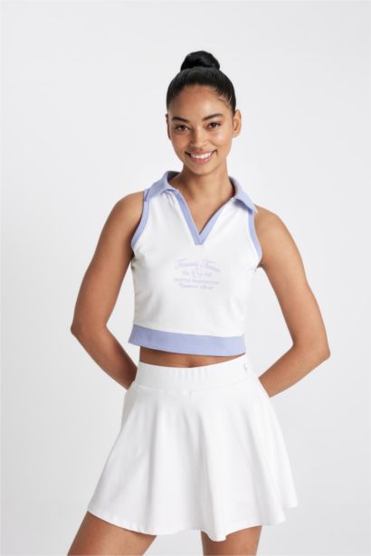 تي شيرت كروب توب رياضي بياقة بولو من DeFactoFit