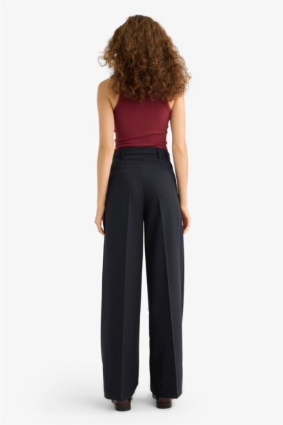 بنطرون مخطط قصة مستقيمة بجيب وخصر عالي