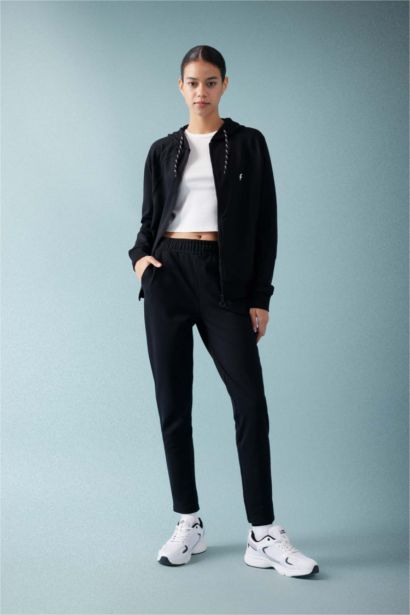 كارديجان قصة عادية بسحاب من DeFactoFit