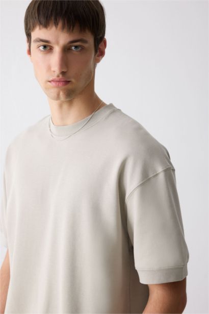 Loose Fit Crew Neck Heavy Fabric Basic T-Shirt