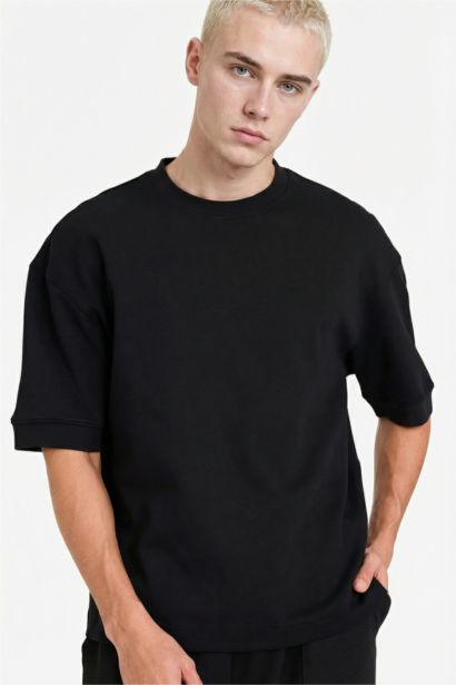 Loose Fit Crew Neck Heavy Fabric Basic T-shirt