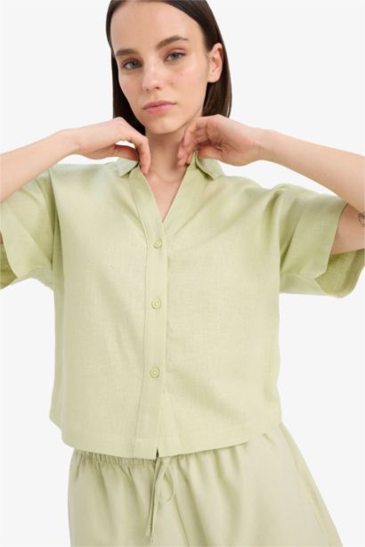 Chemise oversize en lin mélangé à manches courtes