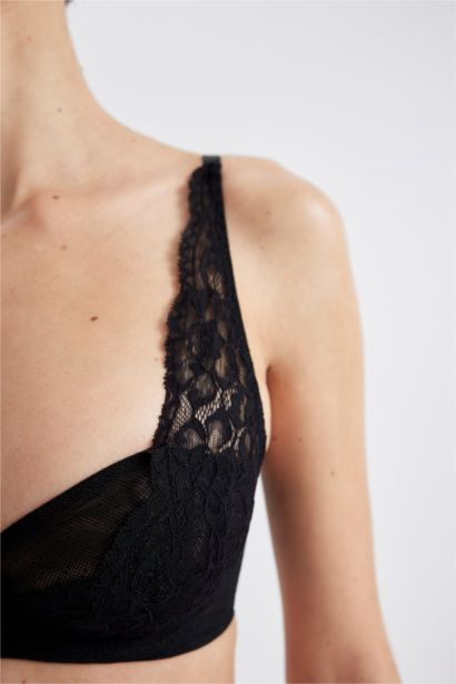 حمالة صدر برا دانتيل بدون تغطية من Fall in Love