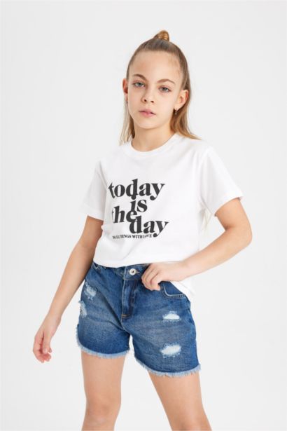 تيشيرت بنات نص كم مطبوع قصة عادية برقبة مستديرة