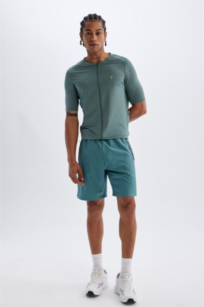 DeFactoFit Slim Fit High Collar Heavy Fabric T-Shirt