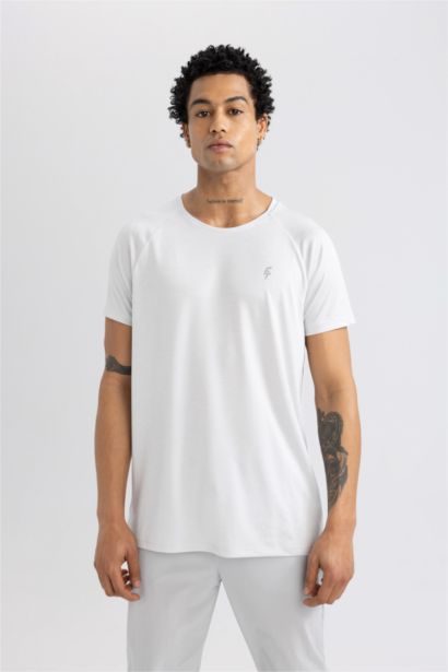 Standard Fit Crew Neck Sports Heavy Fabric T-Shirt