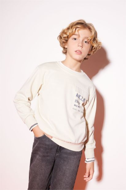 Boy Crew Neck Pocket Printed Sweatshirt