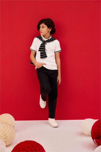 Boy Straight Fit Standard Leg Basic Jeans