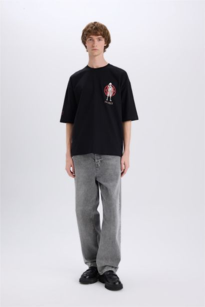 تيشيرت قطن قصة فضفاضة مطبوع برقبة مستديرة من ون بيس