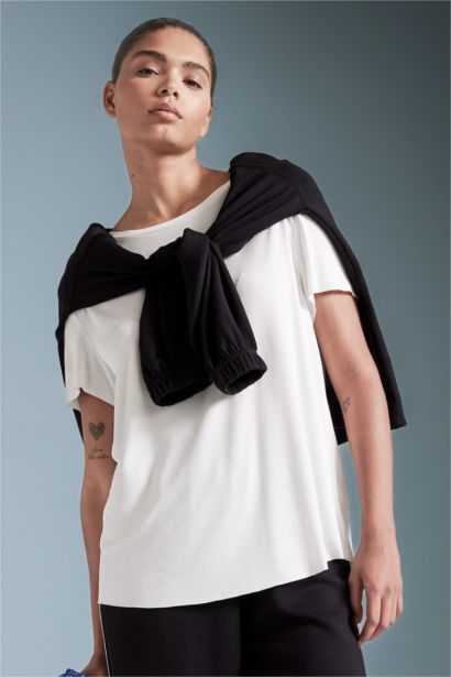 T-shirt de sport oversize en modal à col rond et manches courtes de DeFactoFit