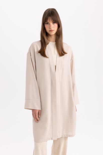 كيمونو ذو مظهر كتاني برقبة V