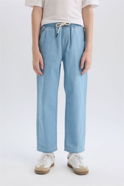 Boy Straight Fit Straight Leg Jeans