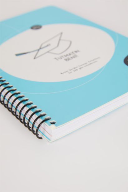 Agenda académique rayé en spirale 2023/2024