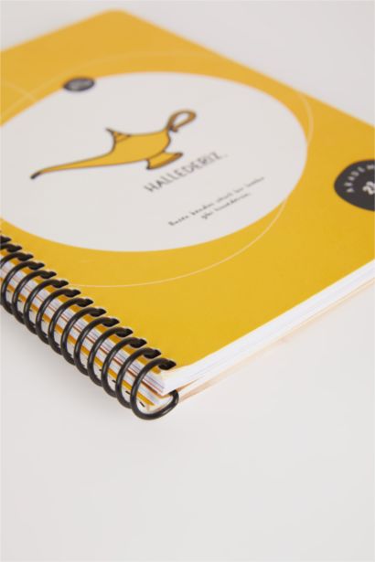 Agenda académique rayé en spirale 2023/2025