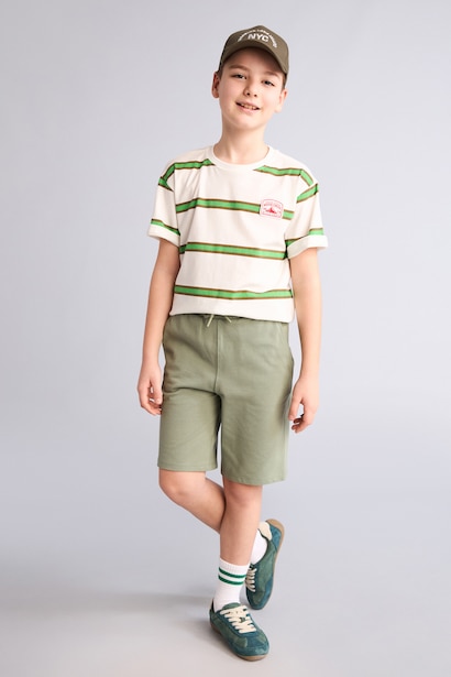 Boy Regular Fit Shorts
