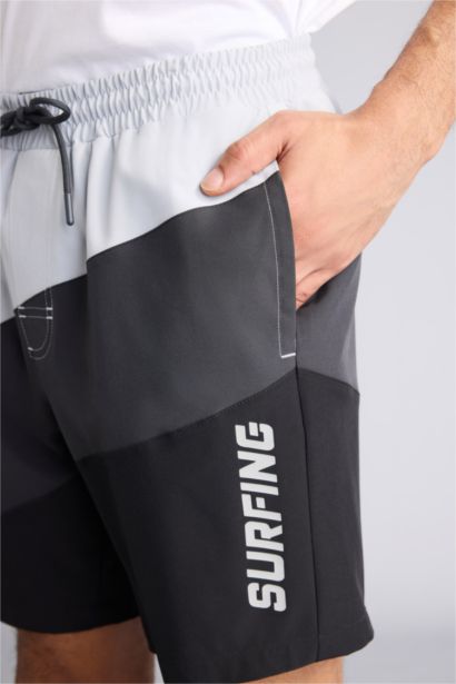 شورت بحر قصير قصة عادية محكم من DeFactoFit