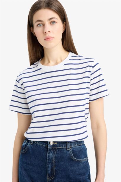 Woman Short Sleeve T-Shirt